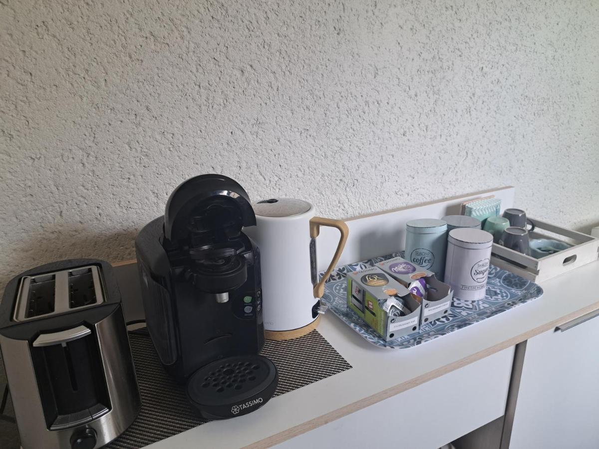 Studio Avec Jardin A 5 Min Du Parc Walibi Roquefort  ภายนอก รูปภาพ