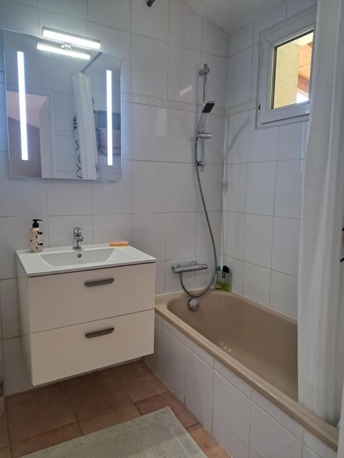 Studio Avec Jardin A 5 Min Du Parc Walibi Roquefort  ภายนอก รูปภาพ